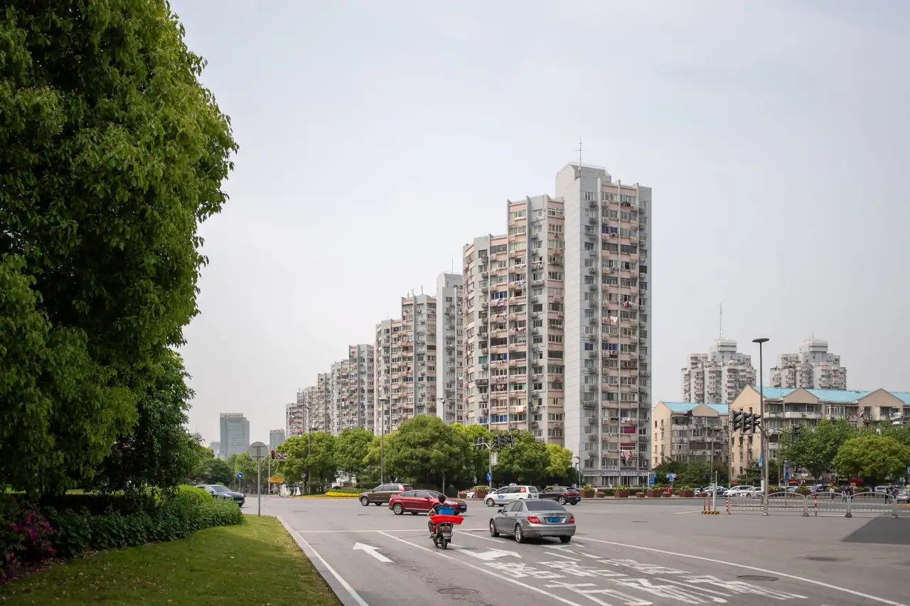 重庆办公族肩颈疲劳缓解指南：经络养生与芳香理疗的协同调理方案