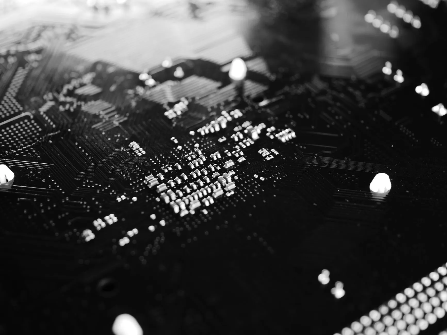 重庆亚健康人群肩颈疲劳问题与芳香理疗经络养生方案解析